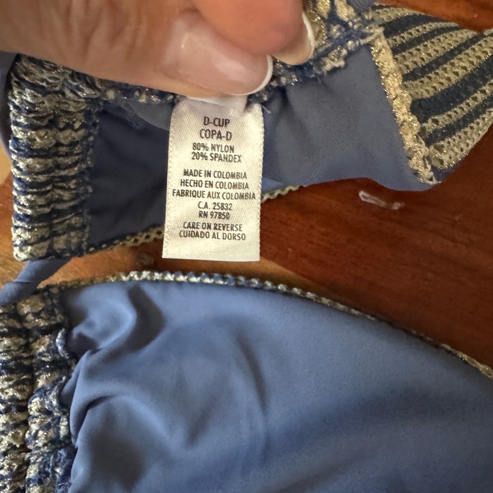 Triangle Halter - image 3